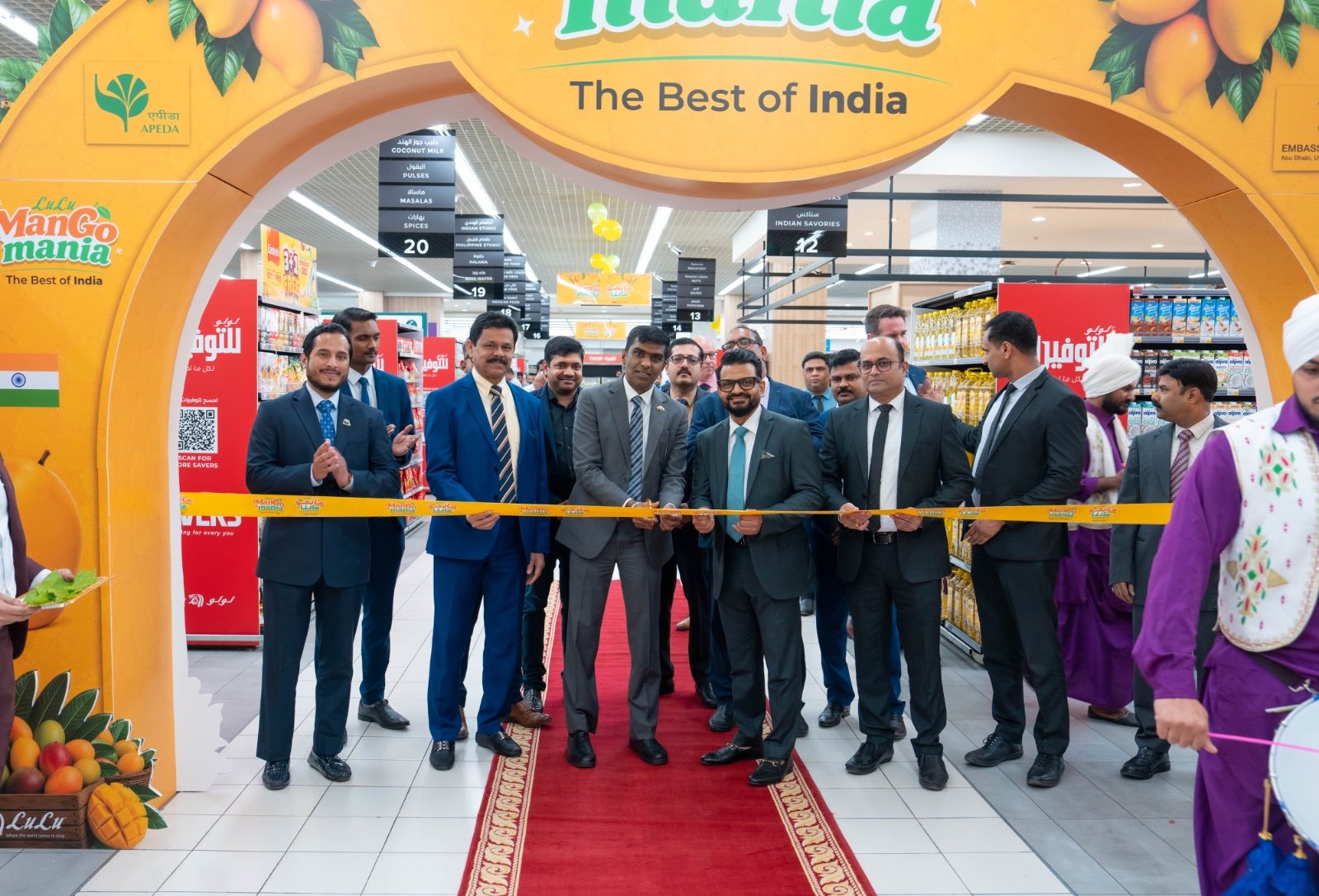 Consul General Shri Satish Kumar Sivan along with Mr. Sudhanshu, Secretary APEDA, inaugurated the 23rd Mango Mania Festival at Lulu Hypermarket, Dubai and Sharjah, showcasing nearly 85 premium varieties of Indian and International mangoes across the GCC region.