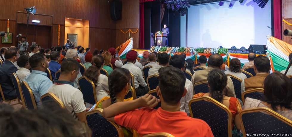 CG Dr. Aman Puri addressed the Indian diaspora during 76th Independence Day celebrations. Aug 15, 2022