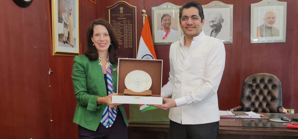 Consul General Dr. Aman Puri received H.E. Ms. Meghan Gregonis, Consul General of United States to Dubai at the Consulate General of India, Dubai. Aug 24, 2022