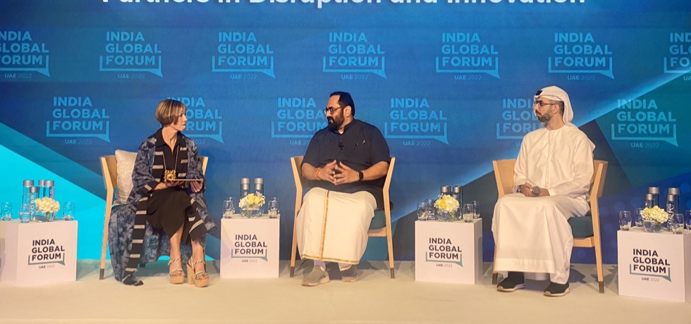 H.E. Omar Sultan Al Olama, UAE Minister of State for AI, Digital Economy and Remote Work Applications and Shri Rajeev Chandrasekhar, Minister of State for Entrepreneurship, Skill Development, Electronics & Technology at India Global Forum 2022 (13 December 2022).